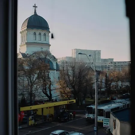 Parliament View Center - Pumo