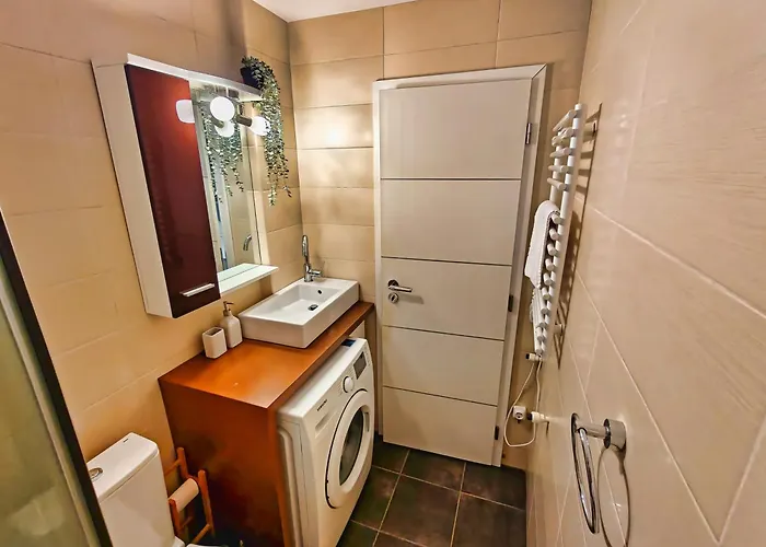 Parliament View Center - Pumo * 布加勒斯特